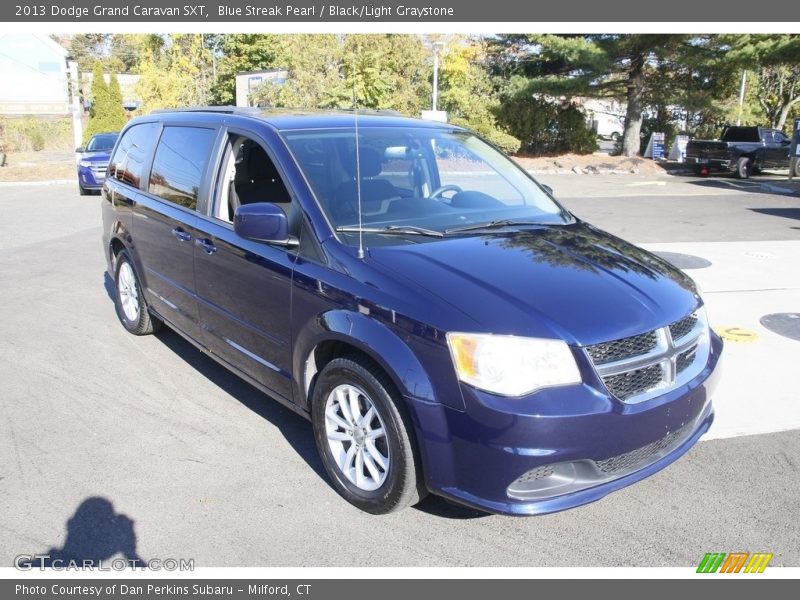 Blue Streak Pearl / Black/Light Graystone 2013 Dodge Grand Caravan SXT