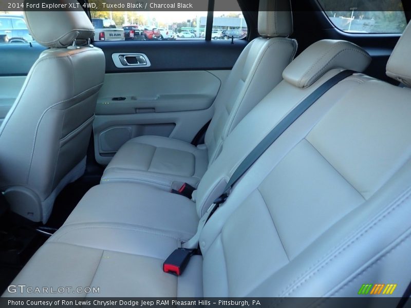Tuxedo Black / Charcoal Black 2014 Ford Explorer XLT 4WD