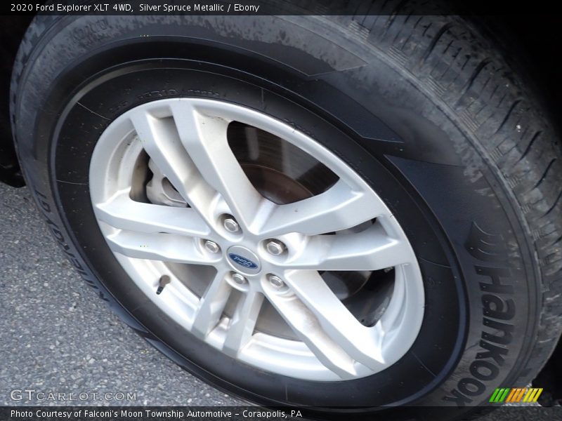 Silver Spruce Metallic / Ebony 2020 Ford Explorer XLT 4WD