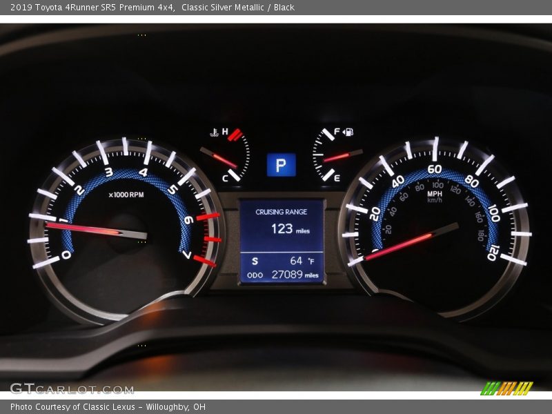 Classic Silver Metallic / Black 2019 Toyota 4Runner SR5 Premium 4x4