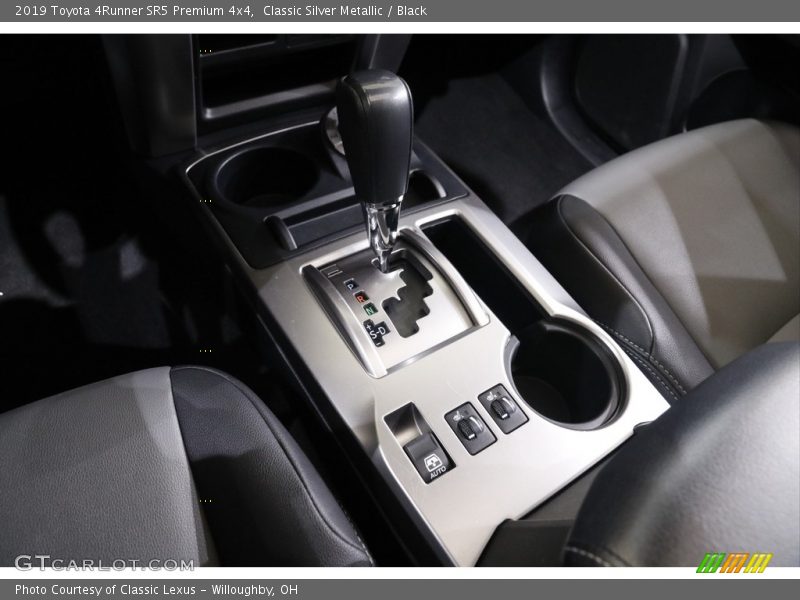 Classic Silver Metallic / Black 2019 Toyota 4Runner SR5 Premium 4x4