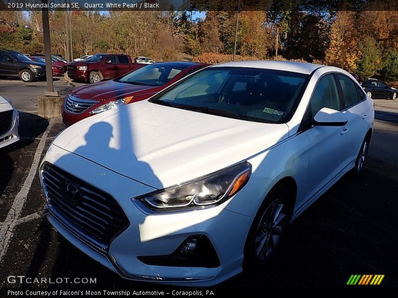 Quartz White Pearl / Black 2019 Hyundai Sonata SE