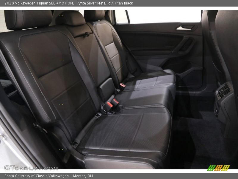 Pyrite Silver Metallic / Titan Black 2020 Volkswagen Tiguan SEL 4MOTION