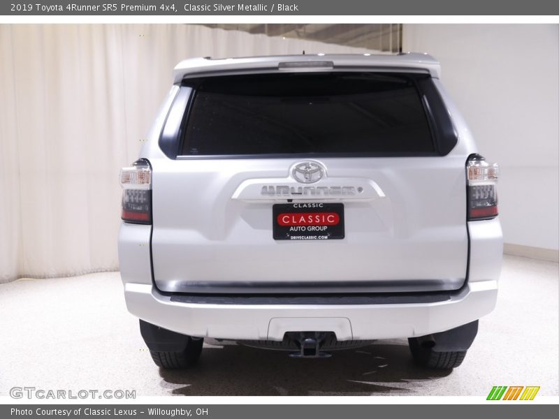 Classic Silver Metallic / Black 2019 Toyota 4Runner SR5 Premium 4x4