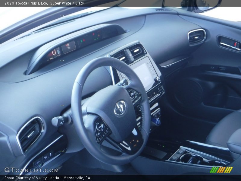 Super White / Black 2020 Toyota Prius L Eco