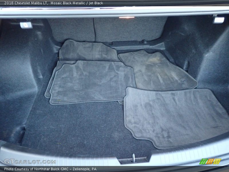 Mosaic Black Metallic / Jet Black 2018 Chevrolet Malibu LT