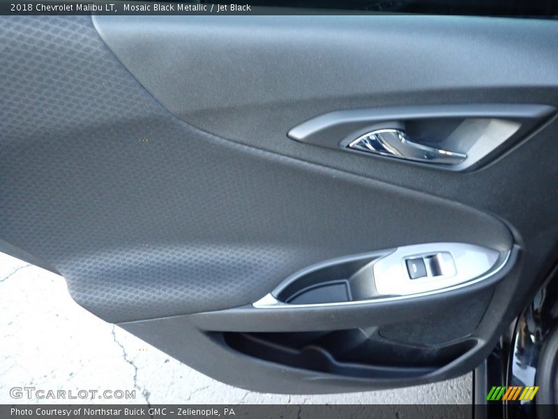 Mosaic Black Metallic / Jet Black 2018 Chevrolet Malibu LT