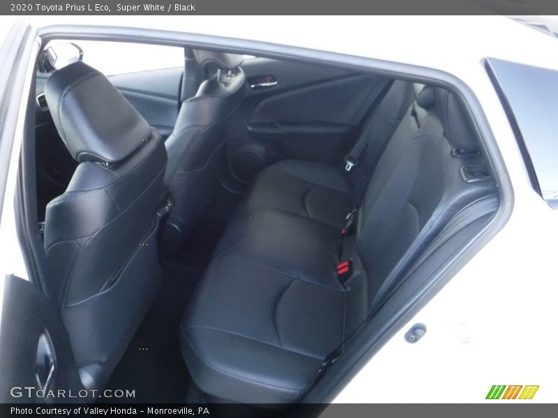Super White / Black 2020 Toyota Prius L Eco