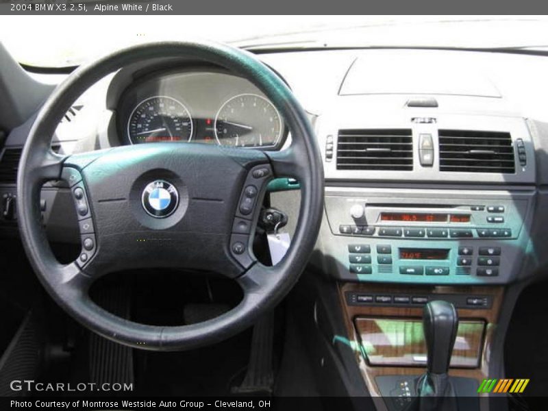 Alpine White / Black 2004 BMW X3 2.5i