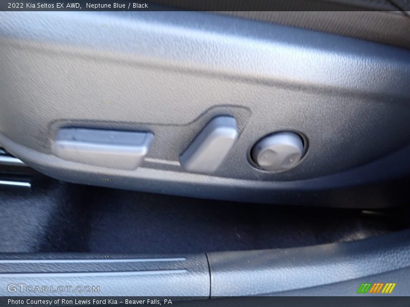 Neptune Blue / Black 2022 Kia Seltos EX AWD