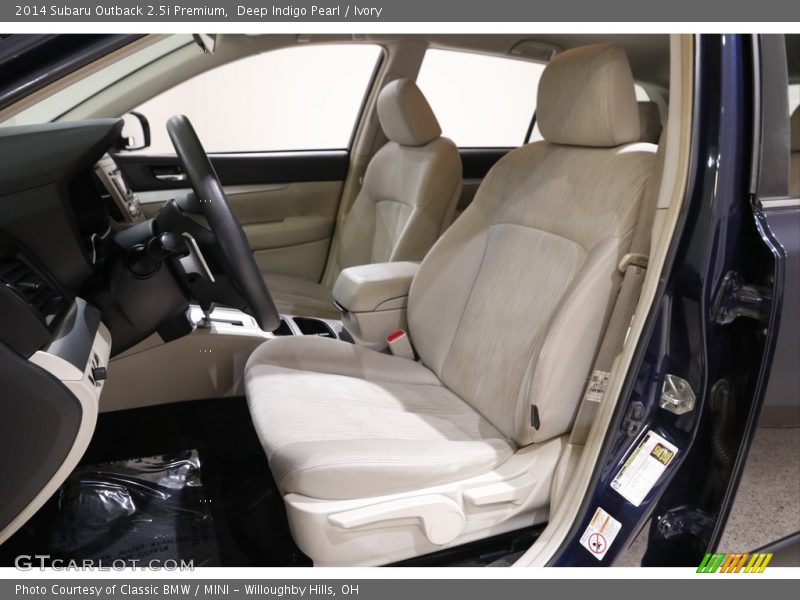 Deep Indigo Pearl / Ivory 2014 Subaru Outback 2.5i Premium