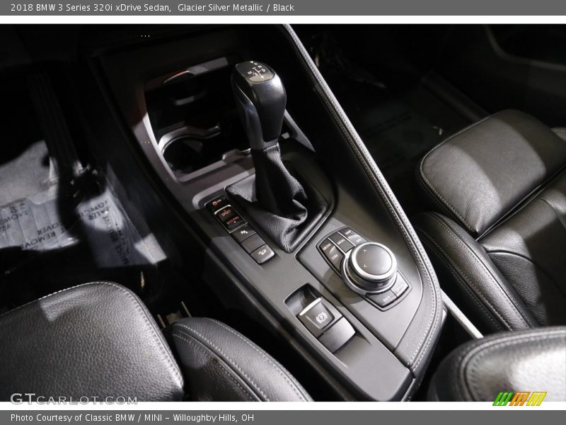 Glacier Silver Metallic / Black 2018 BMW 3 Series 320i xDrive Sedan