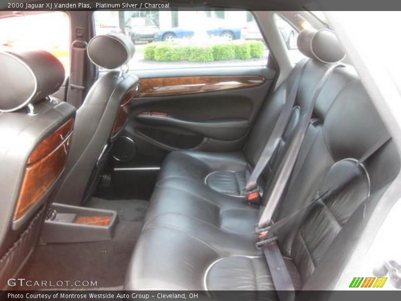 Platinum Silver / Charcoal 2000 Jaguar XJ Vanden Plas