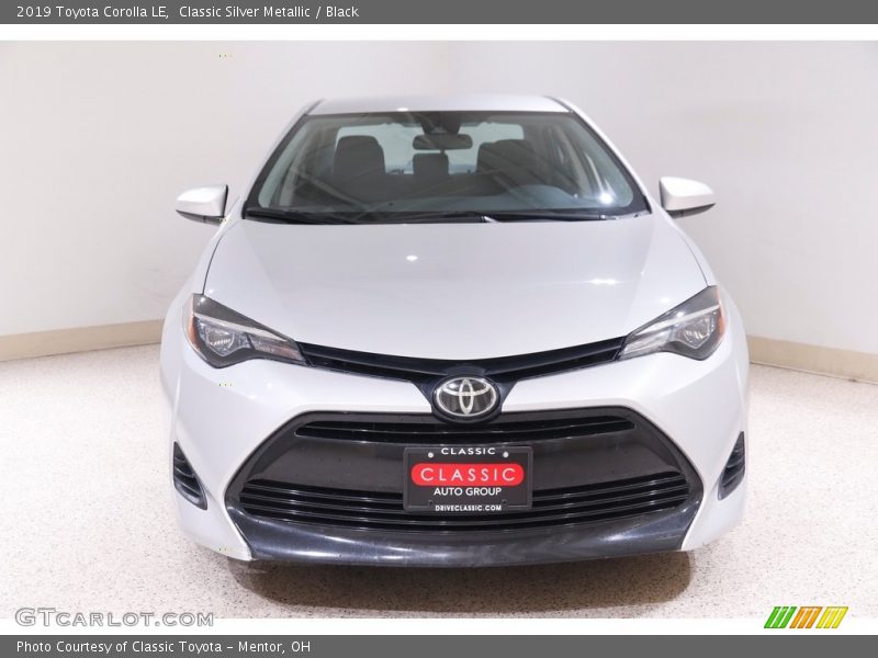 Classic Silver Metallic / Black 2019 Toyota Corolla LE