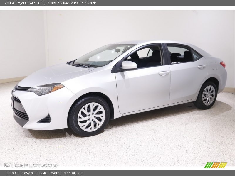Classic Silver Metallic / Black 2019 Toyota Corolla LE