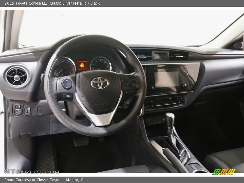 Classic Silver Metallic / Black 2019 Toyota Corolla LE