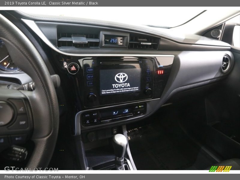 Classic Silver Metallic / Black 2019 Toyota Corolla LE
