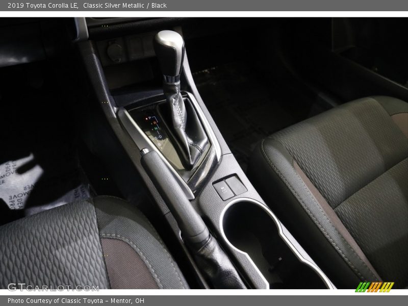 Classic Silver Metallic / Black 2019 Toyota Corolla LE