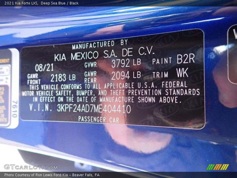 Deep Sea Blue / Black 2021 Kia Forte LXS