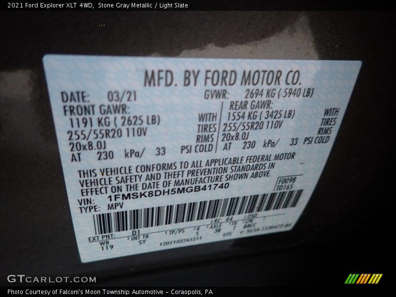 D1 - 2021 Ford Explorer XLT 4WD