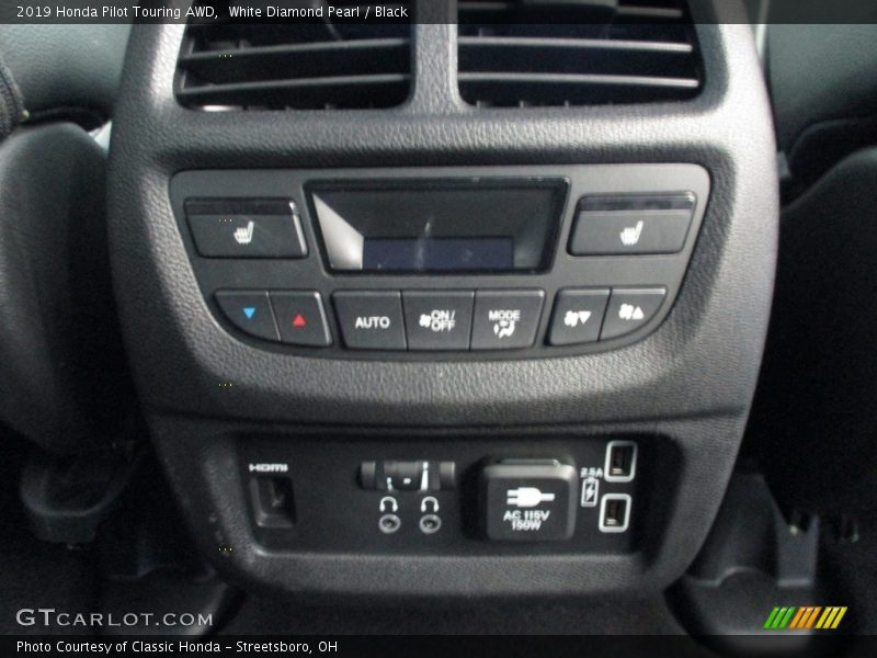 White Diamond Pearl / Black 2019 Honda Pilot Touring AWD