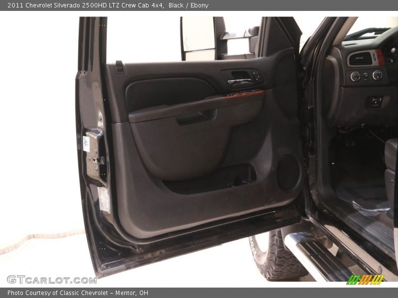 Black / Ebony 2011 Chevrolet Silverado 2500HD LTZ Crew Cab 4x4