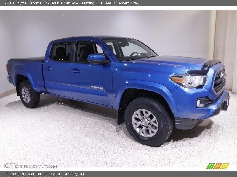 Blazing Blue Pearl / Cement Gray 2018 Toyota Tacoma SR5 Double Cab 4x4