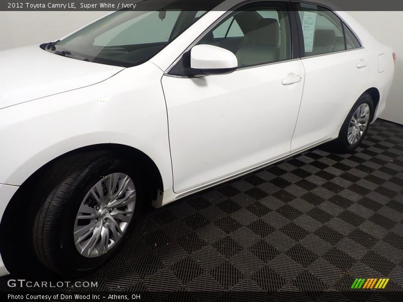 Super White / Ivory 2012 Toyota Camry LE