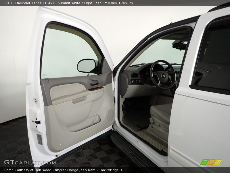 Summit White / Light Titanium/Dark Titanium 2010 Chevrolet Tahoe LT 4x4