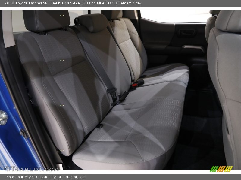 Blazing Blue Pearl / Cement Gray 2018 Toyota Tacoma SR5 Double Cab 4x4