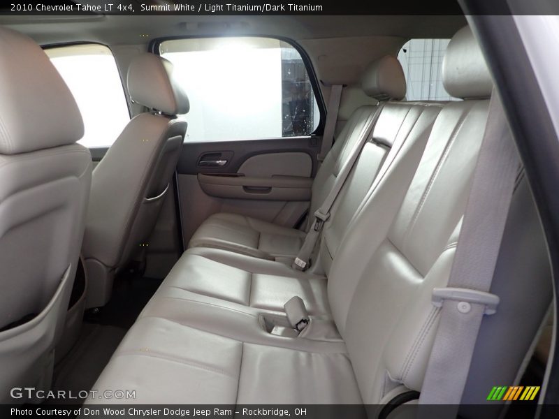 Summit White / Light Titanium/Dark Titanium 2010 Chevrolet Tahoe LT 4x4
