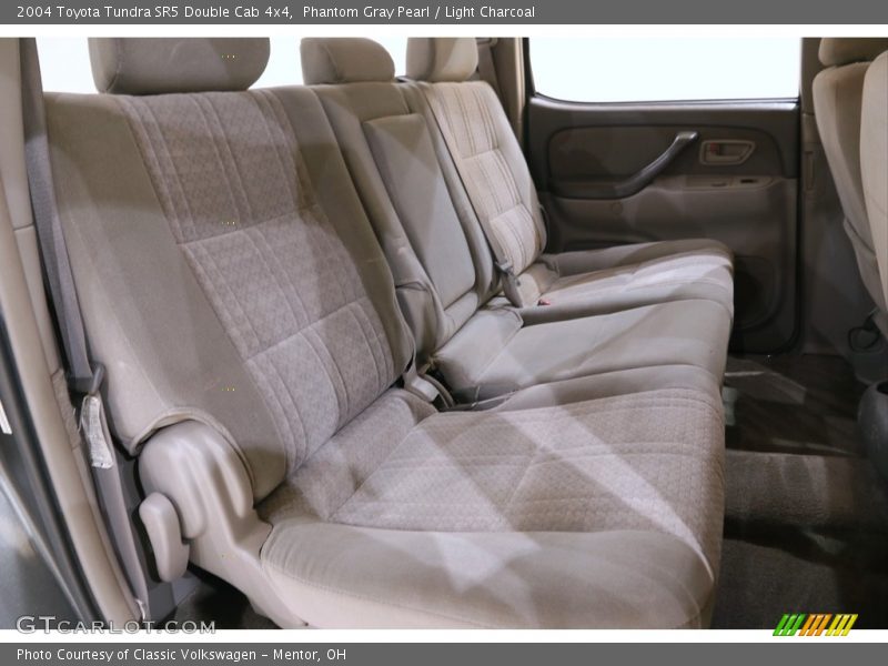 Phantom Gray Pearl / Light Charcoal 2004 Toyota Tundra SR5 Double Cab 4x4
