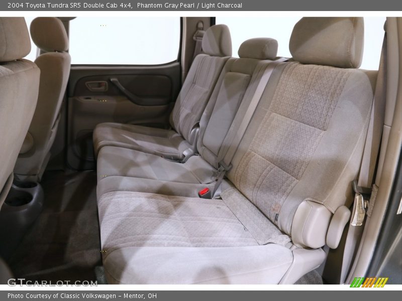 Phantom Gray Pearl / Light Charcoal 2004 Toyota Tundra SR5 Double Cab 4x4