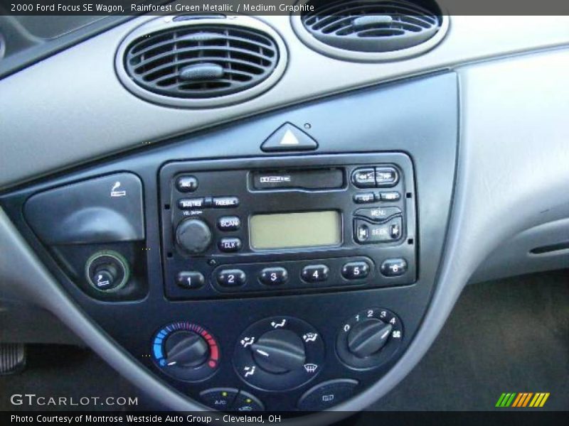 Rainforest Green Metallic / Medium Graphite 2000 Ford Focus SE Wagon
