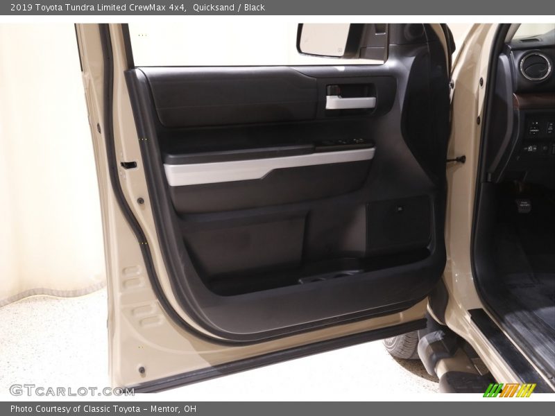 Quicksand / Black 2019 Toyota Tundra Limited CrewMax 4x4