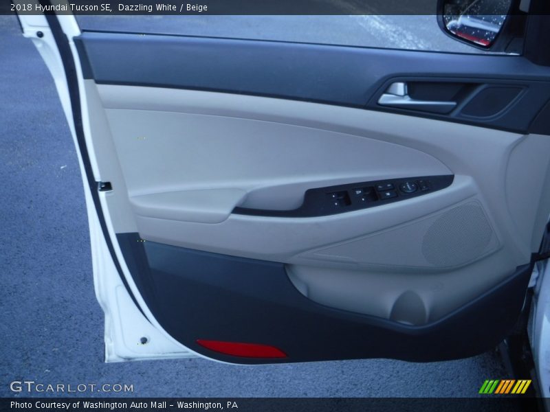 Dazzling White / Beige 2018 Hyundai Tucson SE