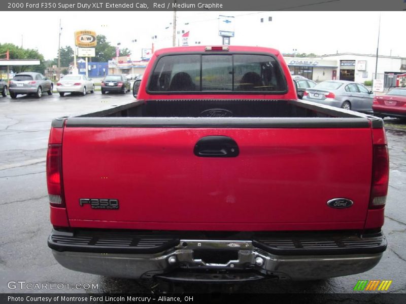 Red / Medium Graphite 2000 Ford F350 Super Duty XLT Extended Cab