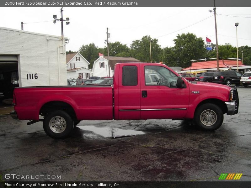 Red / Medium Graphite 2000 Ford F350 Super Duty XLT Extended Cab