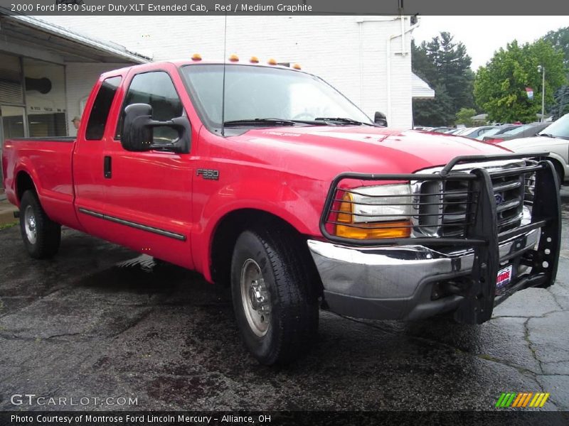 Red / Medium Graphite 2000 Ford F350 Super Duty XLT Extended Cab