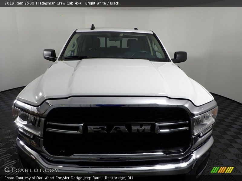 Bright White / Black 2019 Ram 2500 Tradesman Crew Cab 4x4