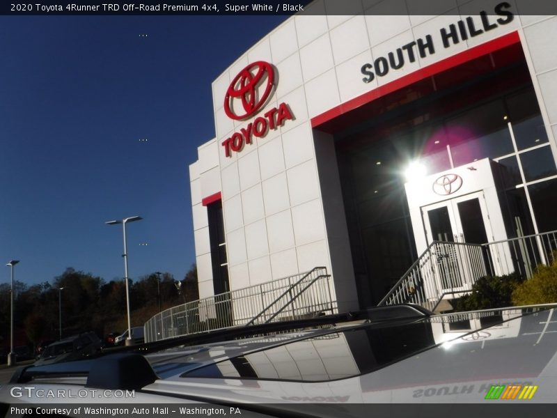 Super White / Black 2020 Toyota 4Runner TRD Off-Road Premium 4x4
