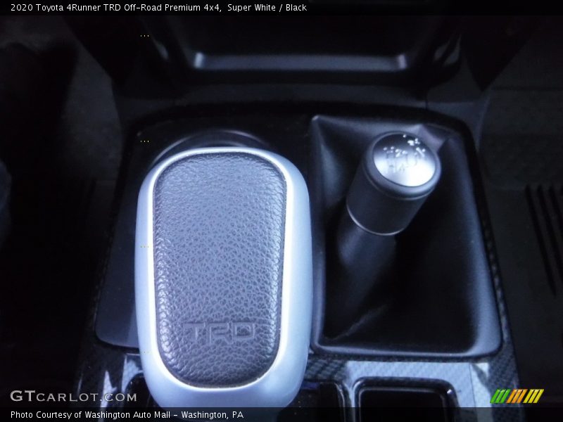 Super White / Black 2020 Toyota 4Runner TRD Off-Road Premium 4x4