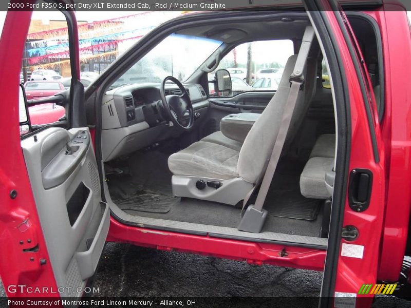 Red / Medium Graphite 2000 Ford F350 Super Duty XLT Extended Cab