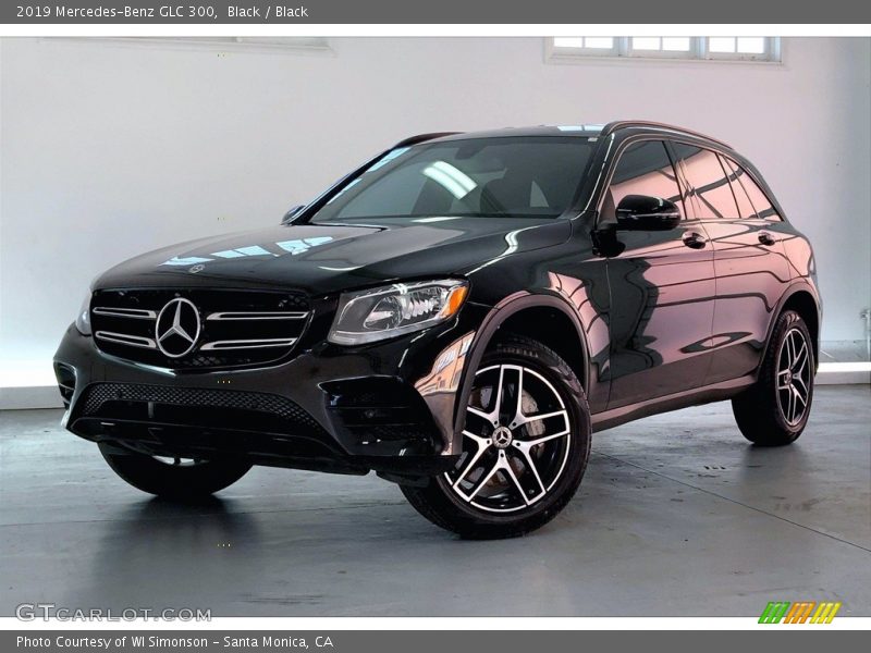 Black / Black 2019 Mercedes-Benz GLC 300