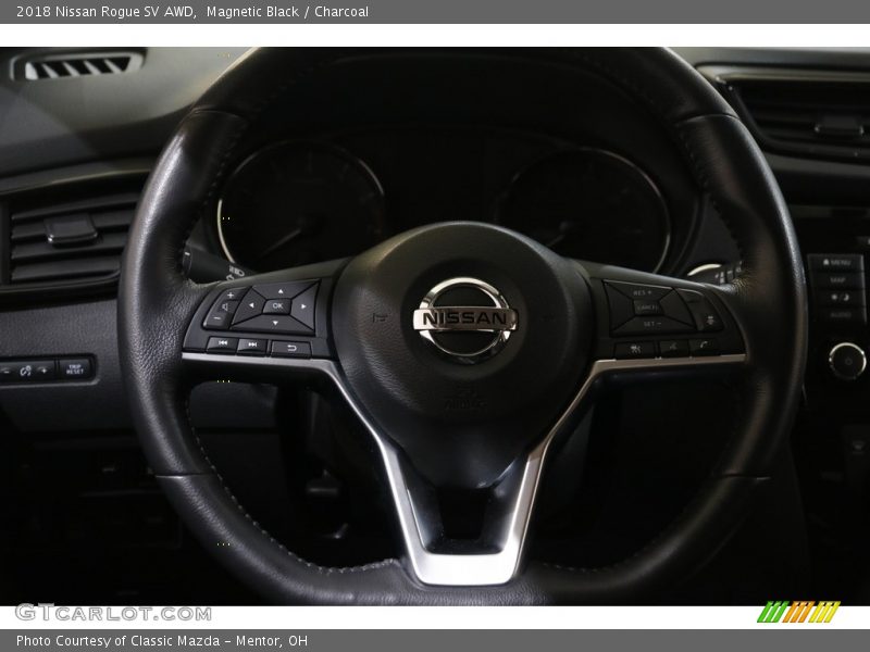 Magnetic Black / Charcoal 2018 Nissan Rogue SV AWD