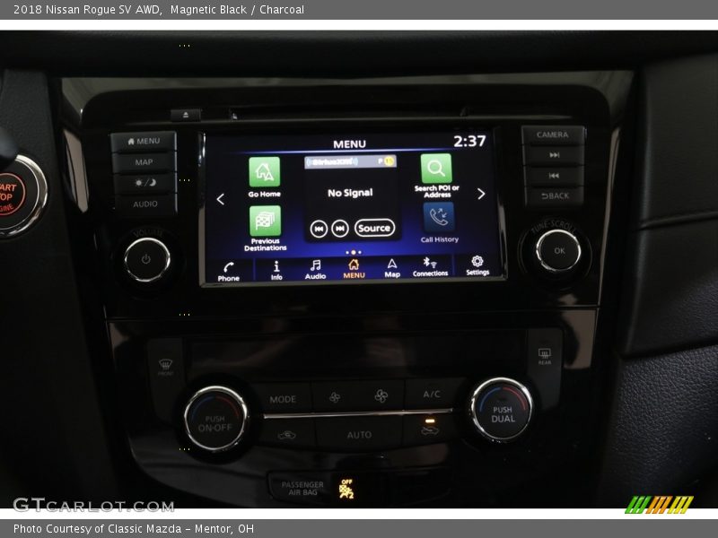 Magnetic Black / Charcoal 2018 Nissan Rogue SV AWD