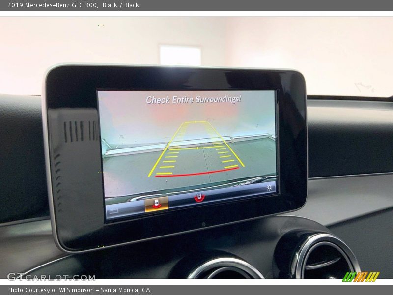 Black / Black 2019 Mercedes-Benz GLC 300