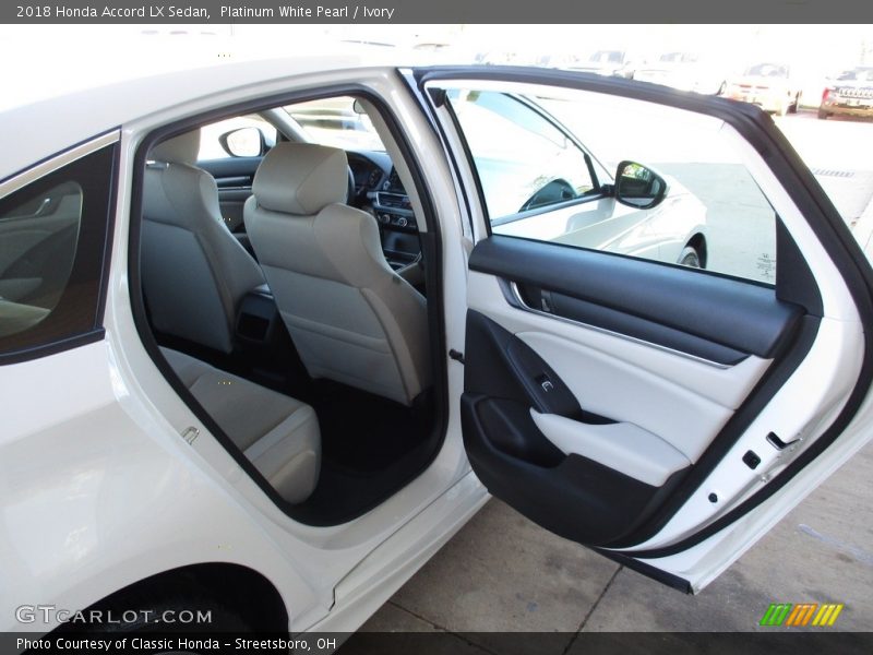 Platinum White Pearl / Ivory 2018 Honda Accord LX Sedan