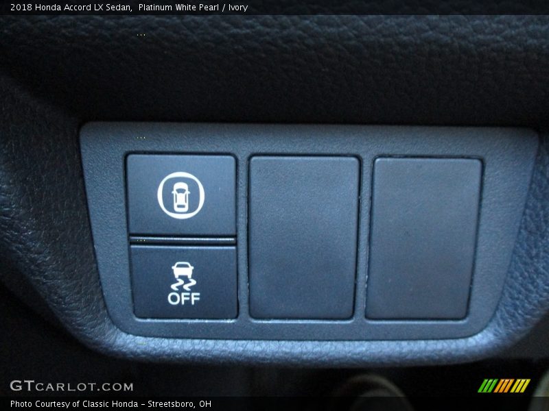 Platinum White Pearl / Ivory 2018 Honda Accord LX Sedan