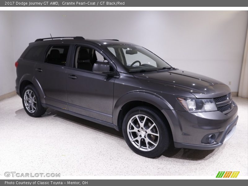 Front 3/4 View of 2017 Journey GT AWD